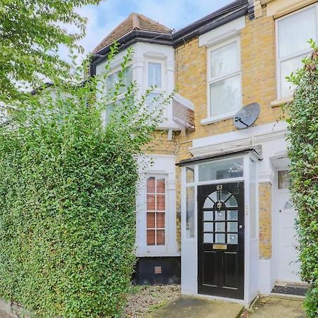 2 Bed Garden Flat Leyton Village Londýn Exteriér fotografie